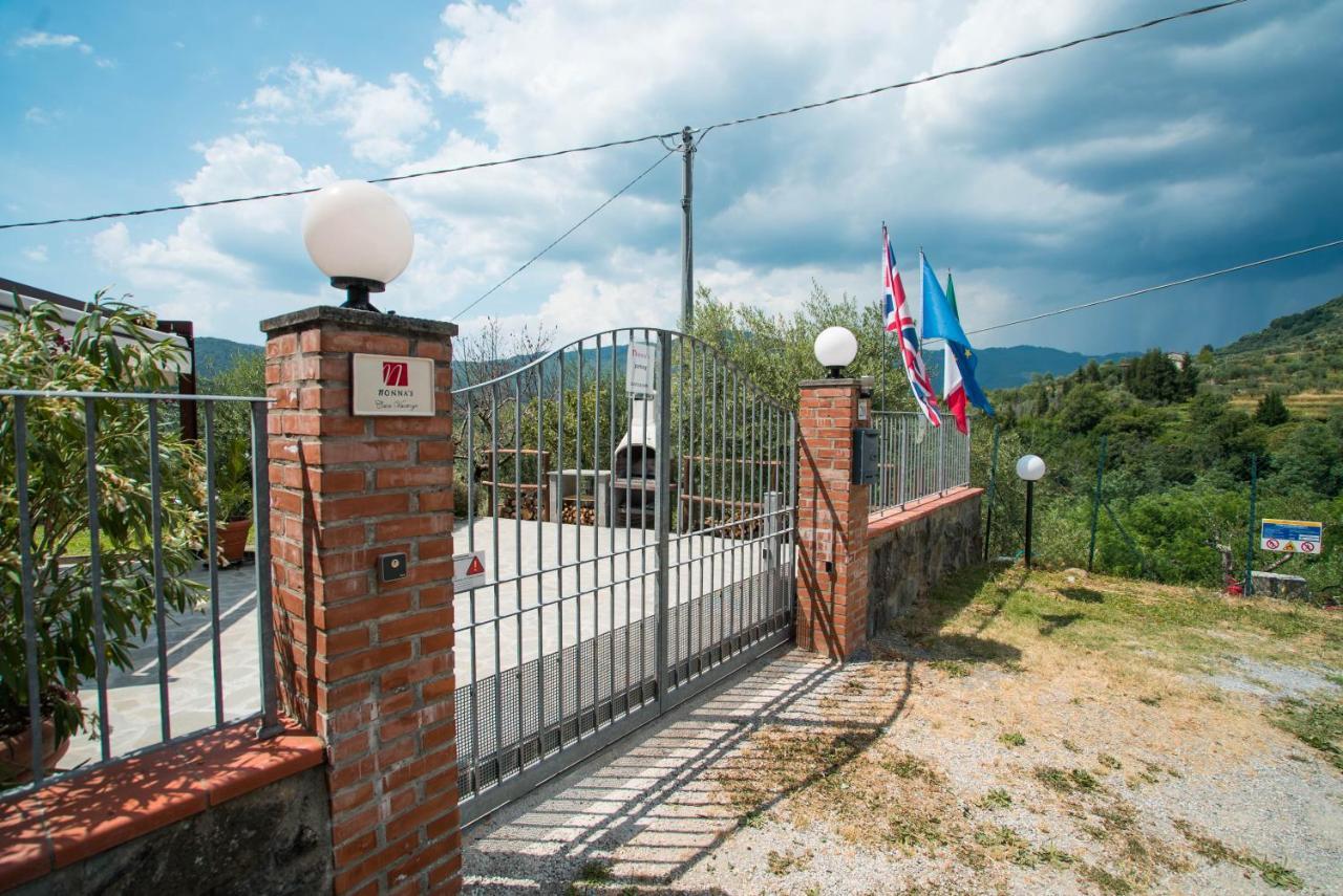 Luxury Villa In Tuscany - Casa Di Nonnas Pescia Exterior foto