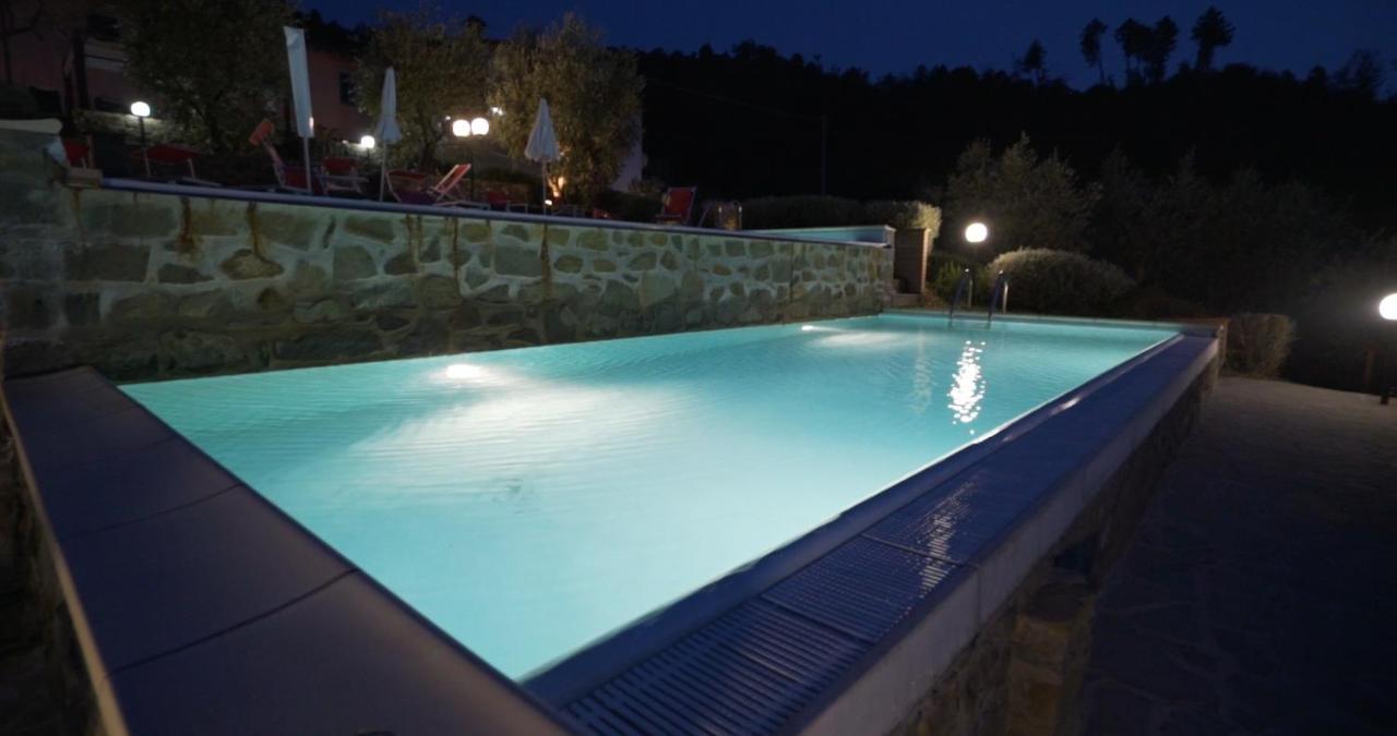 Luxury Villa In Tuscany - Casa Di Nonnas Pescia Exterior foto